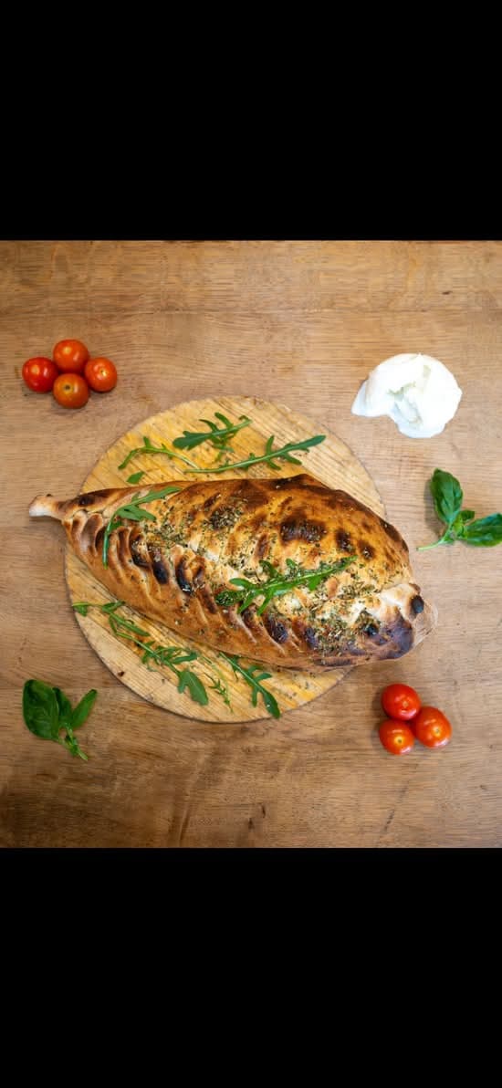 Pizza Calzone